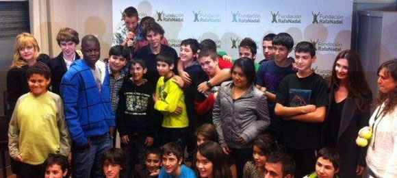 La Fundacion Rafa Nadal y Aldeas Infantiles SOS, un ano mas para hacer un mundo mejor