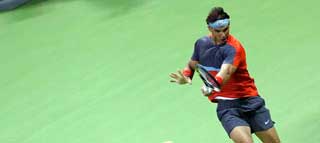 Nadal pasa a cuartos tras vencer en tres sets a un rocoso Kamke