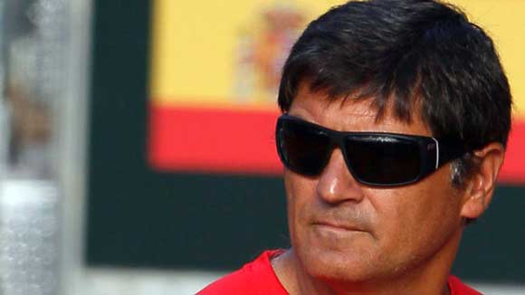 Toni Nadal: Si Rafael quiere, jugara con 34 anos al igual que esta haciendo Federer