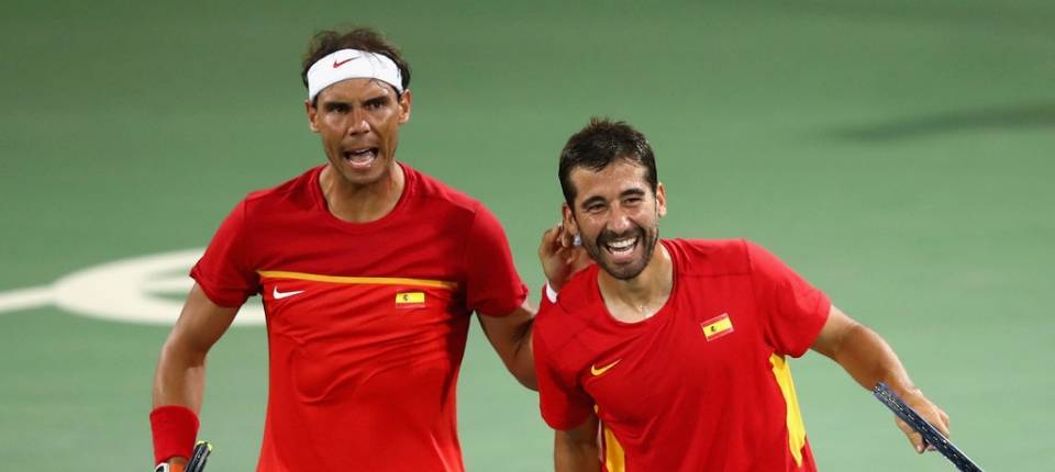 Rafa Nadal y Marc Lpez celebrando su victoria frente a la pareja austraca Oliver Marach y Alexander Peya en los Juegos de Ro