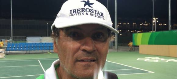 Toni Nadal asegura que an existen molestias en la mueca de Rafa
