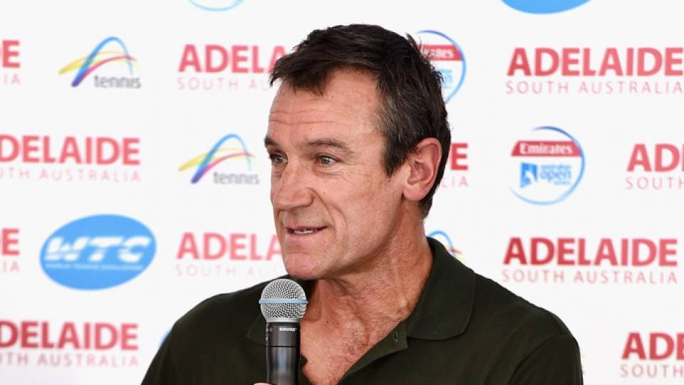 Mats Wilander durante un evento previo al World Tennis Challenge 2016 en Australia