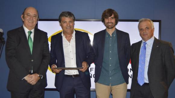 Toni Nadal galardonado con la Insignia de Oro de la RFET 2016