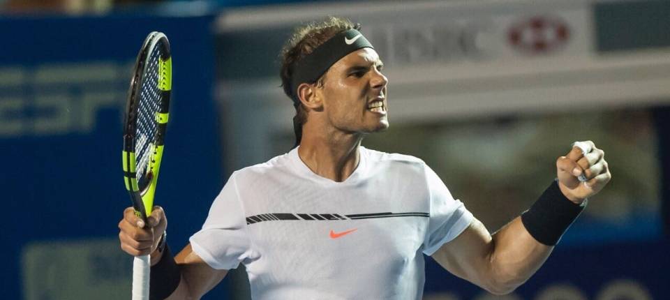 Nadal reacciona despus de un gran punto en la final del ATP 500 de Acapulco contra Sam Querrey