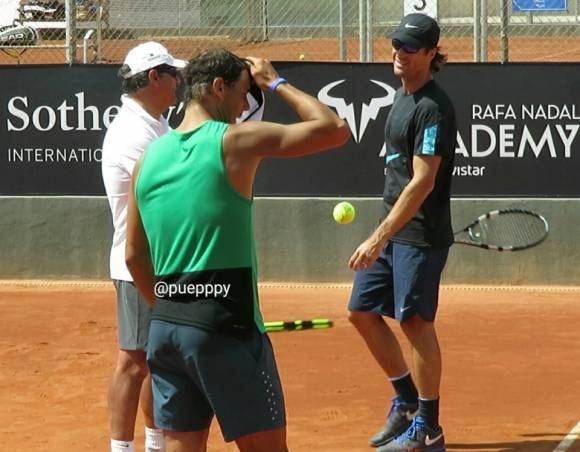 Entrenamiento Nadal con Moy y Toni, en tierra batida 5 Abril 2017
